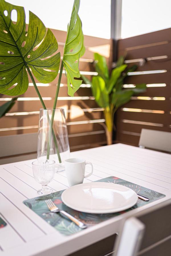 كاليتا ذي فوستي Oasis Apartments By Aloha Bay المظهر الخارجي الصورة